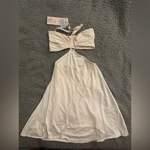 got this oh polly dress for homecoming but didn’t fit my in the chest area